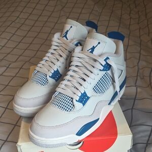 Jordan Sneakers White and Blue